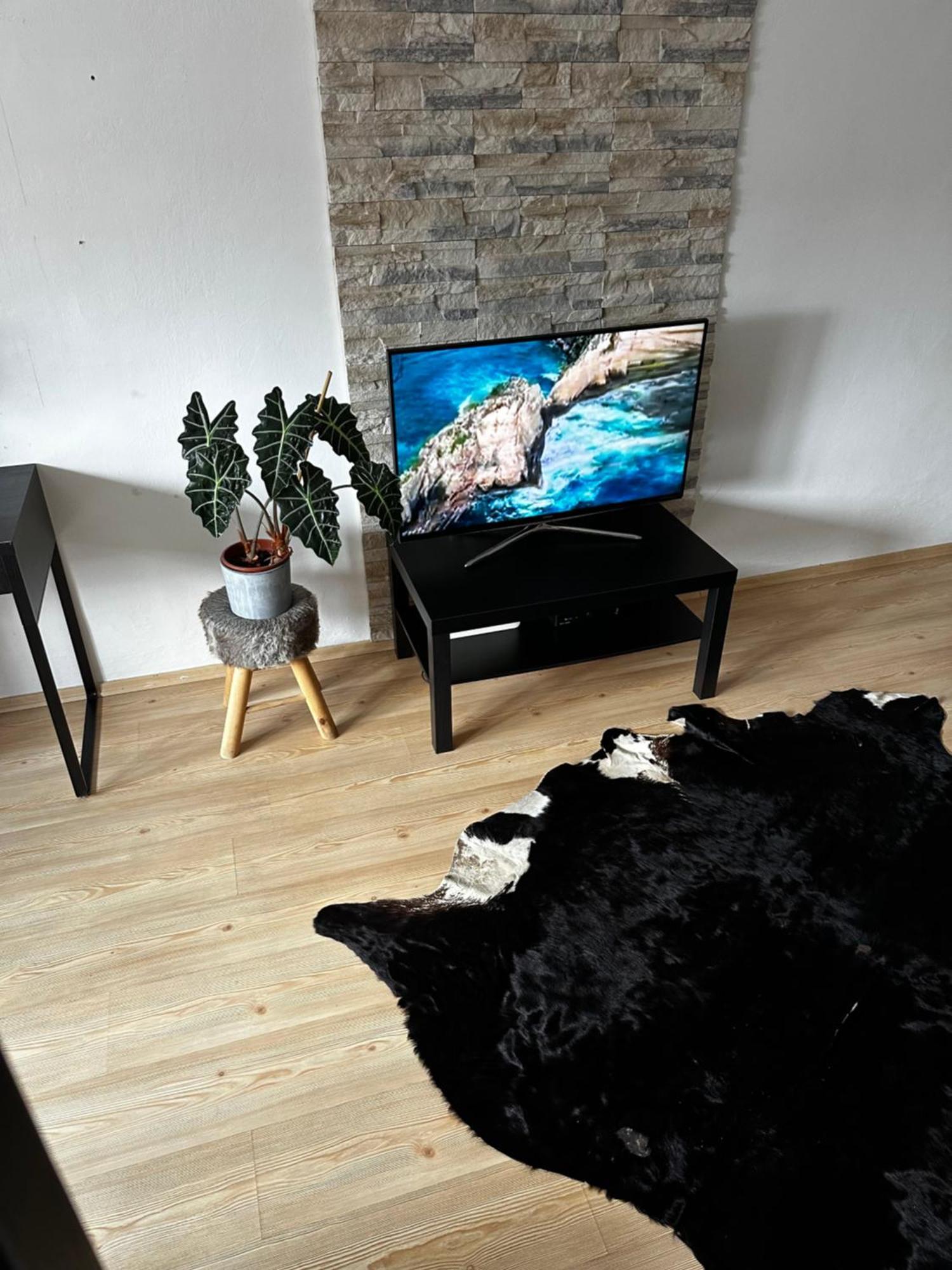 City Center Apartman Γκιόρ Εξωτερικό φωτογραφία